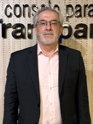 Bernardo Navarrete Yáñez - Commissioner Bernardo Navarrete Yáñez